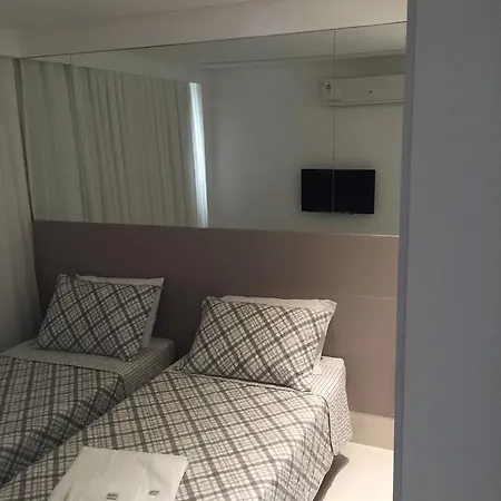 Flat Malawi Premium-3